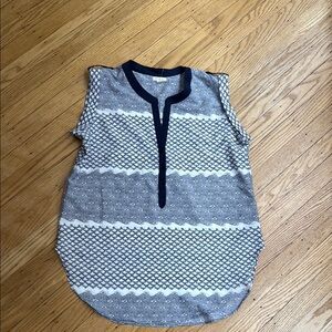 Anthropologie Anthila Femme Navy & White Geometric Sleeveless Blouse Size M